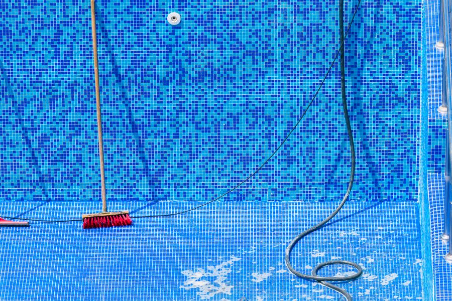 reparación de una piscina