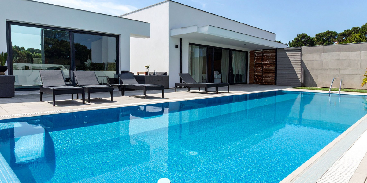 casa con piscina