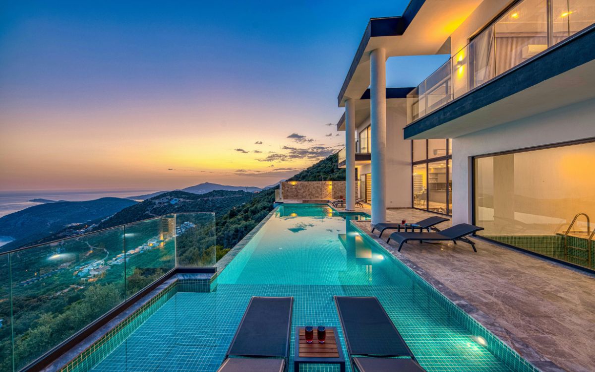 casa con piscina